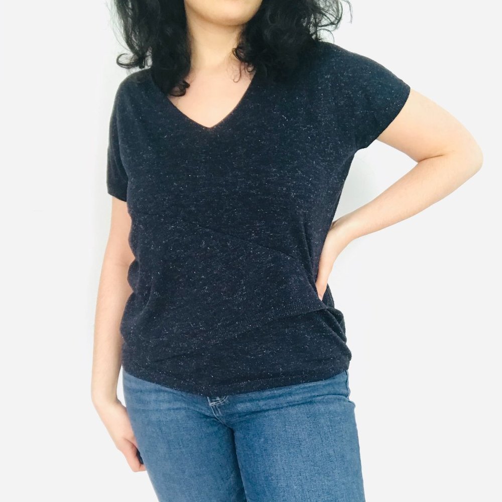 Navy blue short sleeved sweater